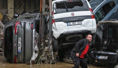 three dead in istanbul deluge three dead in istanbul deluge
