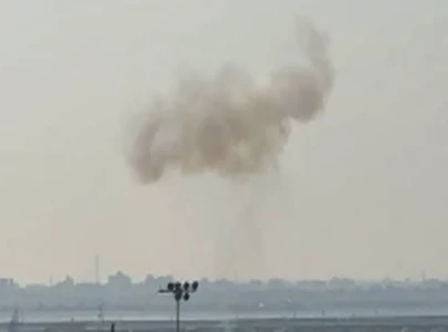 houthis strike aden airport