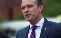 trump backs defence secretary amid signal chat leak probe trump backs defence secretary amid signal chat leak probe