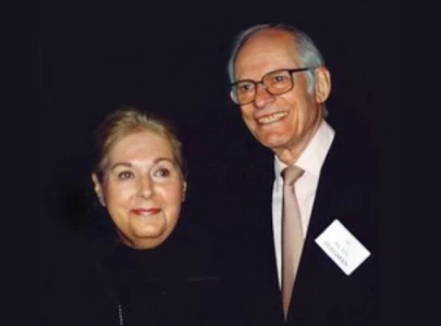 alan bergman dies at 99 after legendary songwriting career with marilyn bergman alan bergman dies at 99 after legendary songwriting career with marilyn bergman