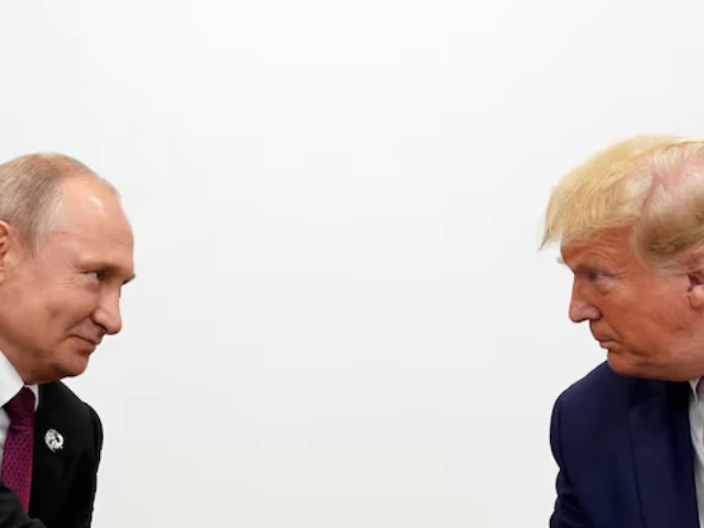 trump s submarine comments prompt kremlin warning on nuclear tensions