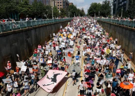 dc residents protest against trump s deployment of troops dc residents protest against trump s deployment of troops