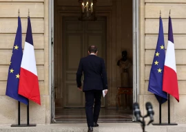 french government quits hours after appointment political crisis deepens french government quits hours after appointment political crisis deepens
