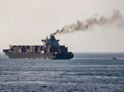 us conducts strikes on iran missile systems around strait of hormuz axios reports