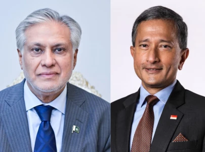 dar seeks singapore help for return of 11 pakistanis held on us seized vessels