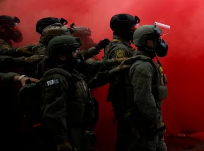 us senate passes 70b ice funding fails to ban trump s anti weaponisation fund us senate passes 70b ice funding fails to ban trump s anti weaponisation fund