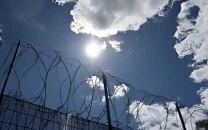 finland finishes 35 km of russia border fence to curb migration finland finishes 35 km of russia border fence to curb migration