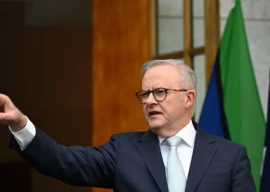 australia expels iranian diplomat over antisemitic arson attacks australia expels iranian diplomat over antisemitic arson attacks