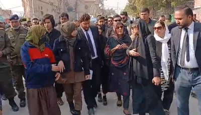 aleema khan outside the anti terrorism court in rawalpindi november 26