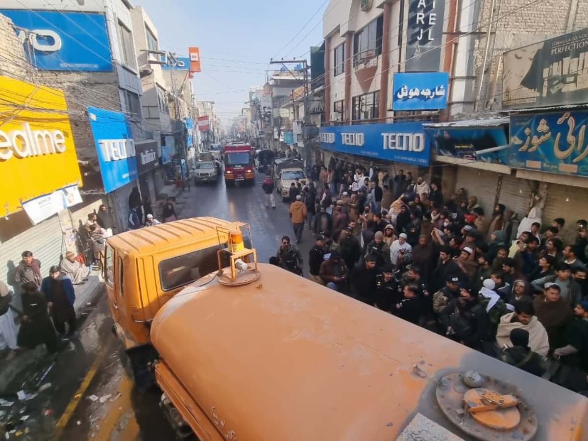 Massive fire swept through a shopping centre in Quetta on Tuesday destroying more than 120 shops PHOTO: EXPRESS