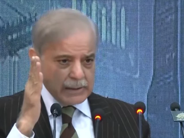 prime minister shehbaz sharif speaking at the ceremony honouring pakistan s leading businessmen and exporters in islamabad photo youtube ptv prime minister shehbaz sharif speaking at the ceremony honouring pakistan s leading businessmen and exporters in islamabad photo youtube ptv