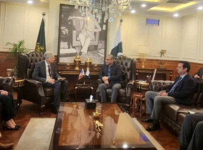 pakistan us pledge deeper counterterrorism ties expand investment cooperation