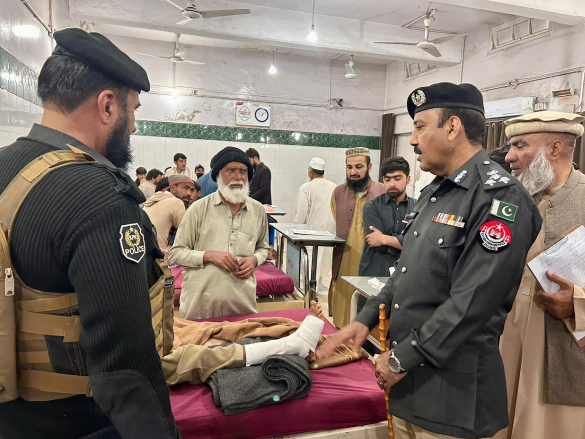 DIG Bannu Region Sajjad Khan visited the hospital to check on the condition of those injured in the Miryan blast PHOTO: EXPRESS