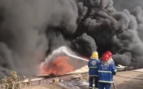 fire breaks out at chemical warehouse in karachi s site area