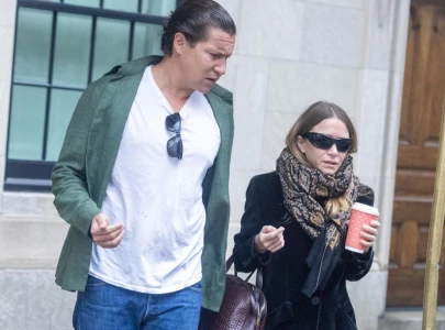 mary kate olsen sparks fresh buzz during rare nyc outing with vito schnabel mary kate olsen sparks fresh buzz during rare nyc outing with vito schnabel