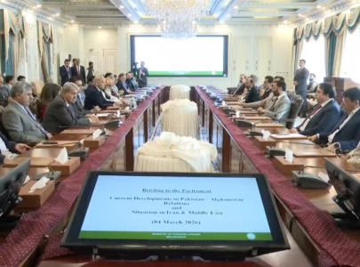 pm briefs parliamentary leaders on regional tensions pakistan s foreign policy stance