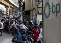 vehicles queue at a fuel station as concerns grow over fuel supplies following u s israel conflict with iran in dhaka bangladesh march 6 2026 photo reuters vehicles queue at a fuel station as concerns grow over fuel supplies following u s israel conflict with iran in dhaka bangladesh march 6 2026 photo reuters