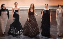 bridesmaids stars reunite at oscars hilariously roast hollywood in surprise comedy bit bridesmaids stars reunite at oscars hilariously roast hollywood in surprise comedy bit