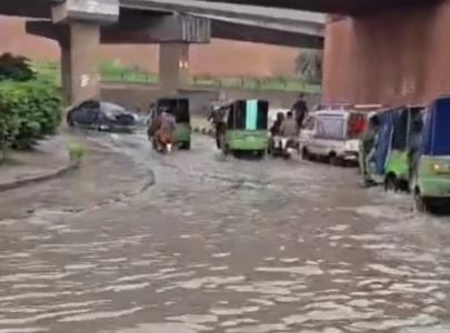 rain hail disrupt lahore