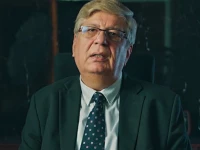 dr asif malik photo peshawar general hospital