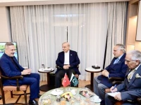 pm shehbaz sharif meets with turkish fm hakan fidan in antalya photo ishaq dar x