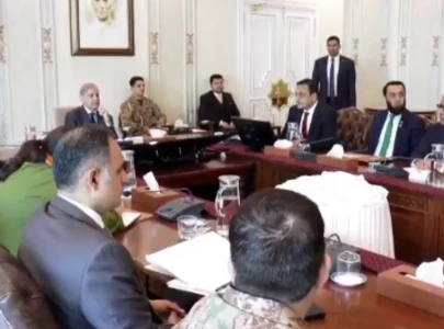 govt to offer electric bikes on easy instalments to employees up to grade 16