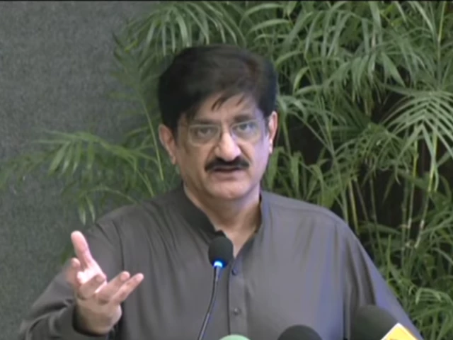 Sindh CM distributes Gul Plaza compensation cheques