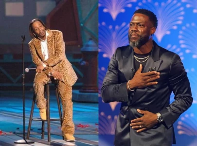 kevin hart and katt williams turn years of feud into roast night truce kevin hart and katt williams turn years of feud into roast night truce