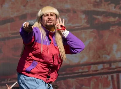 oliver tree s mother speaks out after singer s death amid claims family won t get a penny from wealth