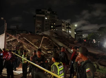 quakes rock venezuela killing at least 32 and injuring hundreds