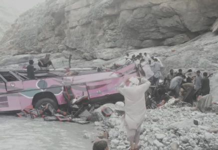 at least 30 people died when a passenger bus travelling from quetta to peshawar plunged into a deep ravine photo express