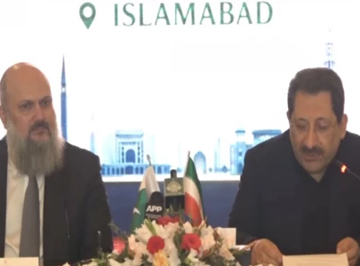 iran eyes expanded trade with pakistan through karachi gwadar ports