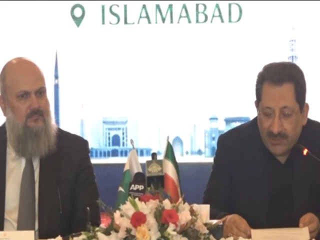 iranian minister of industry mine and trade mohammad atabak co chairing along with minister for commerce jam kamal khan the 10th session of pakistan iran joint trade committee in islamabad photo radio pakistan iranian minister of industry mine and trade mohammad atabak co chairing along with minister for commerce jam kamal khan the 10th session of pakistan iran joint trade committee in islamabad photo radio pakistan