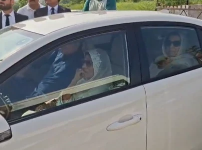 imran s sister noreen allowed to proceed to adiala jail after sc meeting order imran s sister noreen allowed to proceed to adiala jail after sc meeting order