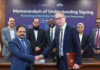 pta chairman muhammad junaid and google representatives sign a memorandum of understanding on child online safety in islamabad photo pta pta chairman muhammad junaid and google representatives sign a memorandum of understanding on child online safety in islamabad photo pta