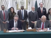 prime minister shehbaz sharif finance minister muhammad aurangzeb it minister shaza fatima khawaja and us charg d affaires natalie baker attend the signing ceremony of the pakistan google mou in islamabad screengrab prime minister shehbaz sharif finance minister muhammad aurangzeb it minister shaza fatima khawaja and us charg d affaires natalie baker attend the signing ceremony of the pakistan google mou in islamabad screengrab