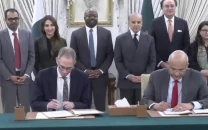 pakistan google sign mou for ai centre free gemini access for students