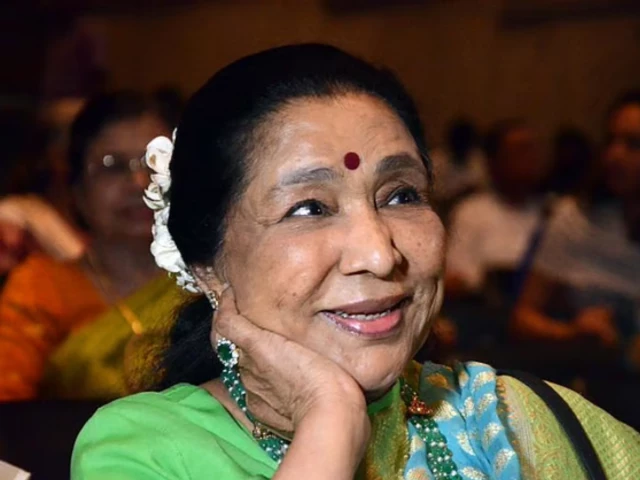 photo asha bhosle gulfnews photo asha bhosle gulfnews