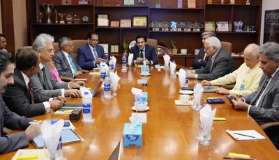 federal minister for petroleum ali pervaiz malik meets the management of pakistan s five oil refineries in karachi to review progress on the brownfield refinery upgradation policy and the country s energy security photo ministry of petroleum