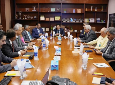 pakistan expects 6b investment as five refineries sign brownfield upgradation deals