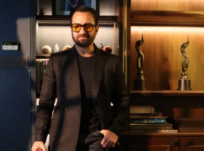 saif ali khan says he s ready to host a television show