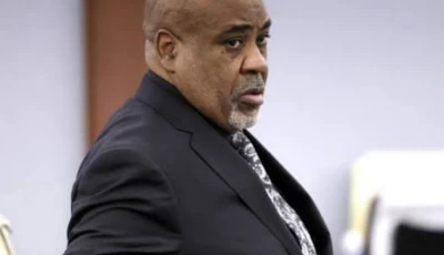duane davis stands during a break in closing arguments during his murder trial photo afp