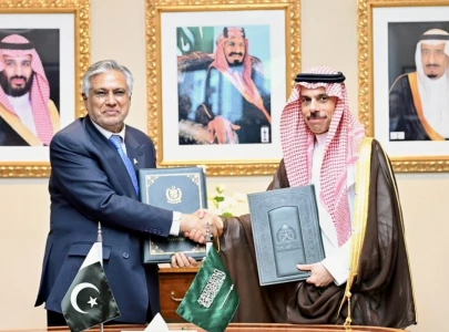 pakistan saudi arabia sign visa waiver agreement for diplomatic official passport holders