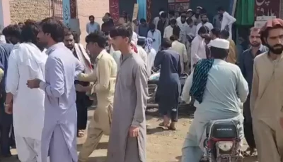 people gather after unidentifed men opened fire on traffic police officers in wazirabad tank district photo express people gather after unidentifed men opened fire on traffic police officers in wazirabad tank district photo express