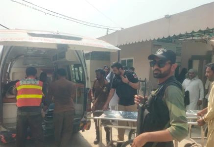 four fbr officials traffic police officer killed in di khan firing