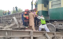 at least five killed over 30 injured as rehman baba express derails near multan