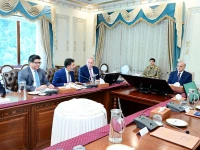 prime minister shehbaz sharif met with mr peter briggs the managing director north american operations of alvarez marsal a m in islamabad on friday photo pmo x