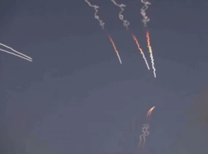 iran strikes us bases in gulf after trump orders attacks near hormuz