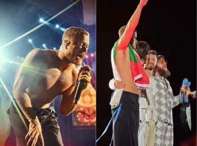 watch dan reynolds waves palestinian flag at milan concert during imagine dragons tour watch dan reynolds waves palestinian flag at milan concert during imagine dragons tour