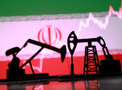 us permits 30 day sale of iran oil at sea in effort to tame prices